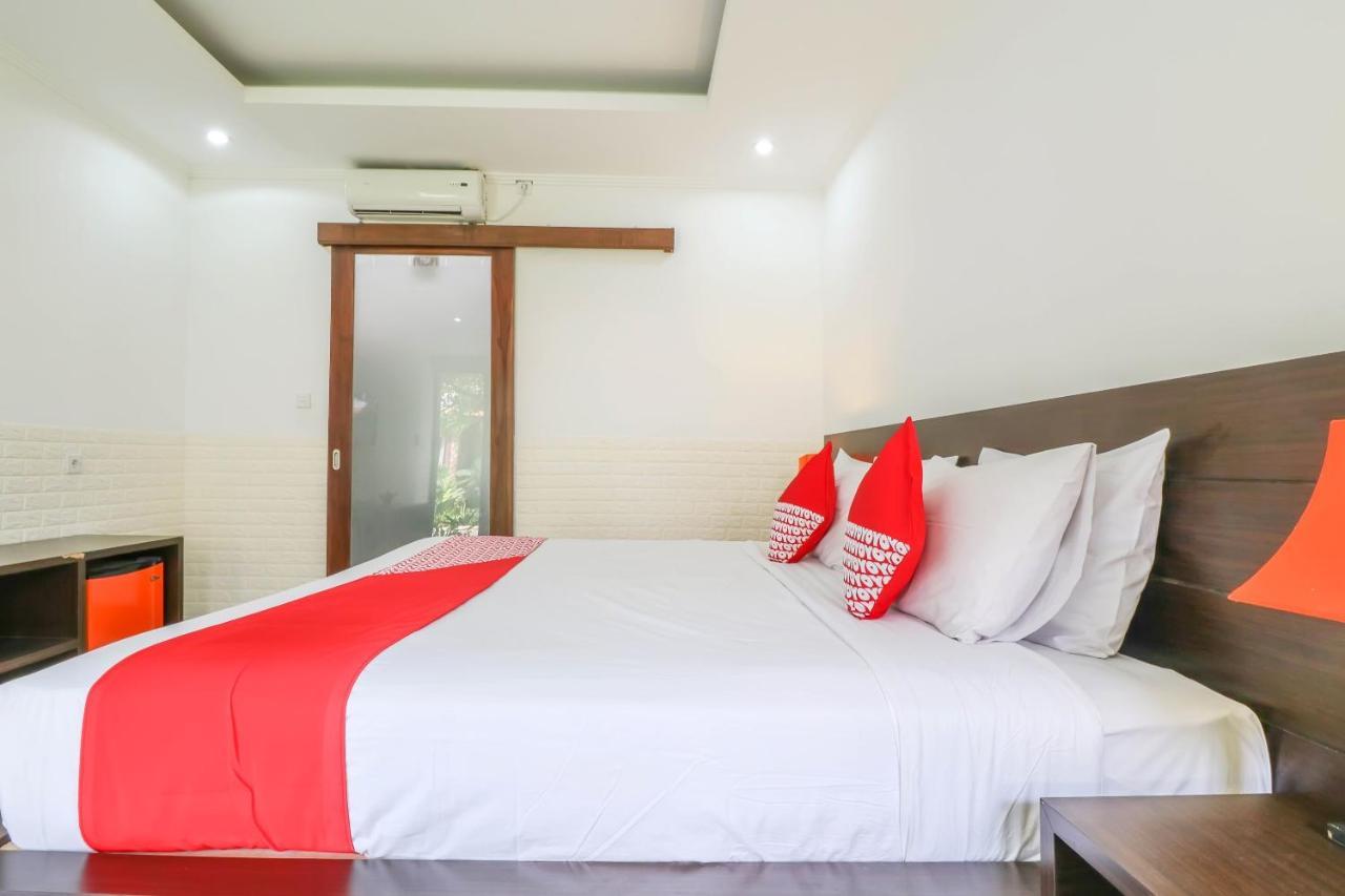 The Light Bali Villas Kerobokan Exteriör bild