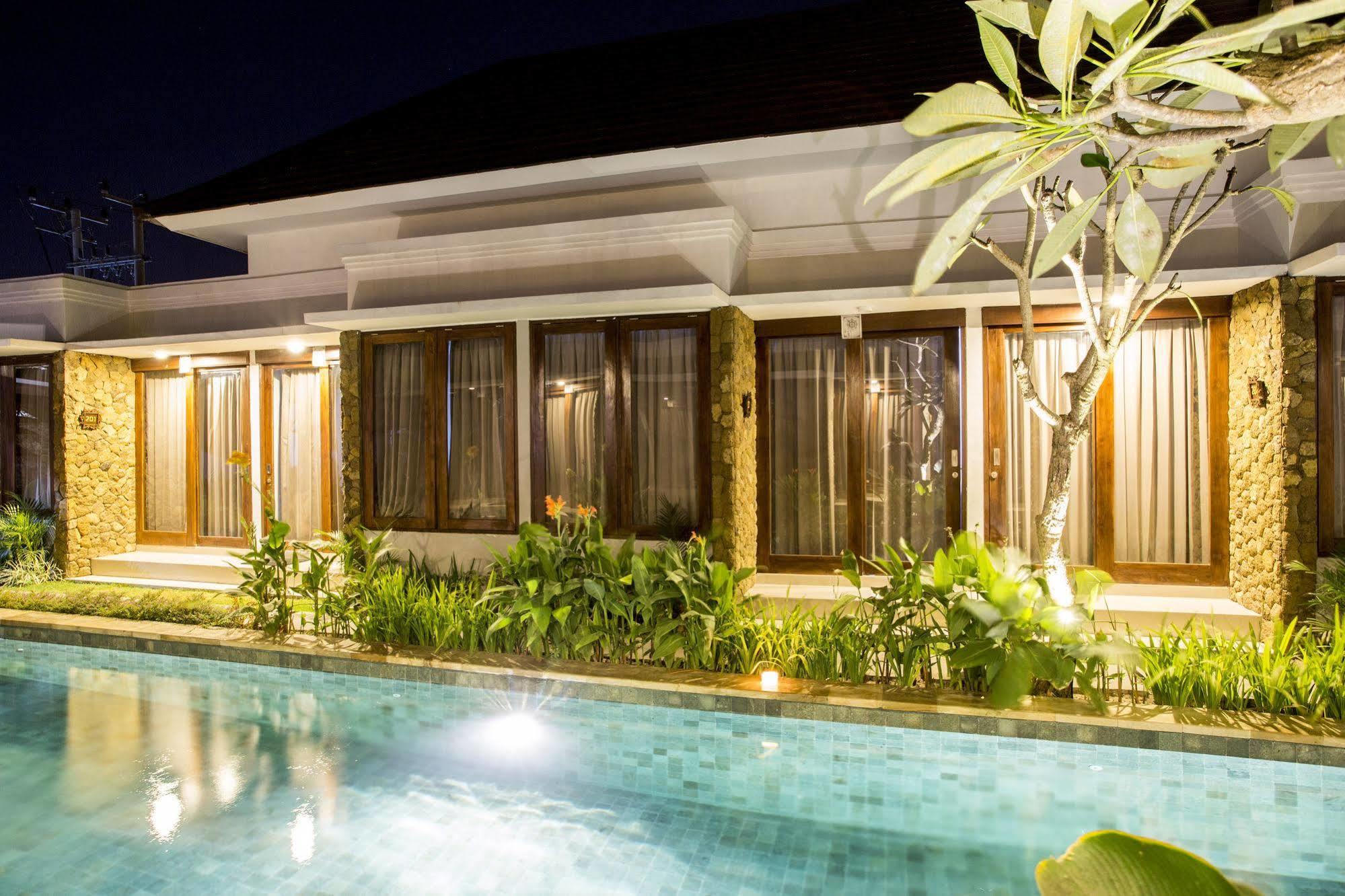 The Light Bali Villas Kerobokan Exteriör bild